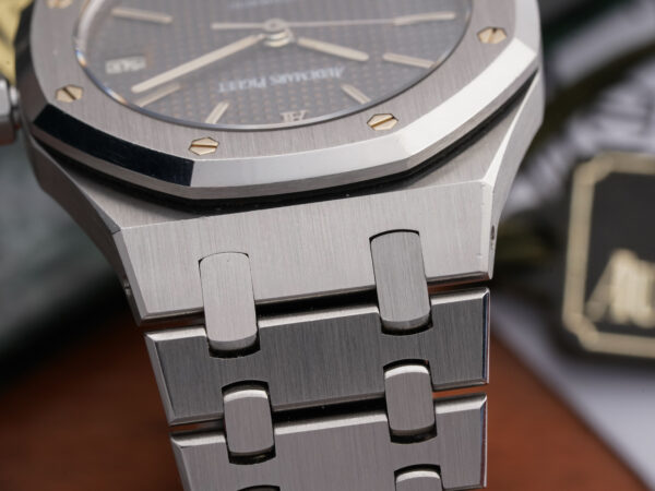 Audemars Piguet Royal Oak – Image 9