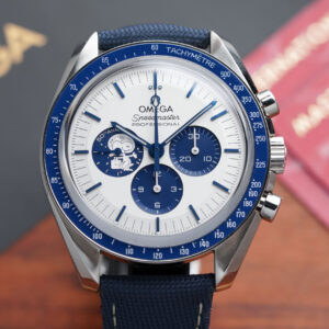 Omega Speedmaster Snoopy