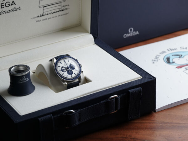 Omega Speedmaster SNoopy